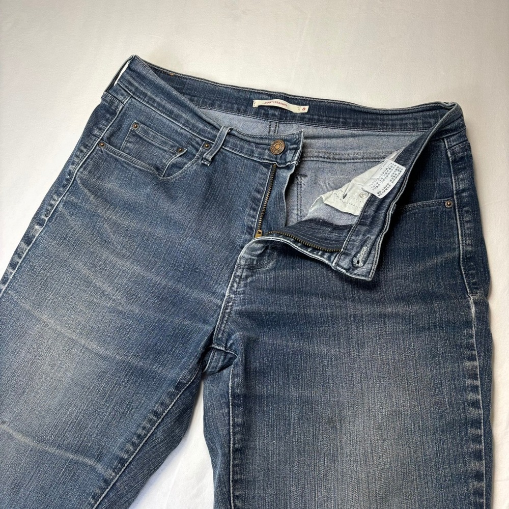 Levi's 505 Straight Leg Jeans Womens 8 Fits 30x32 Medium Blue Denim Stretch